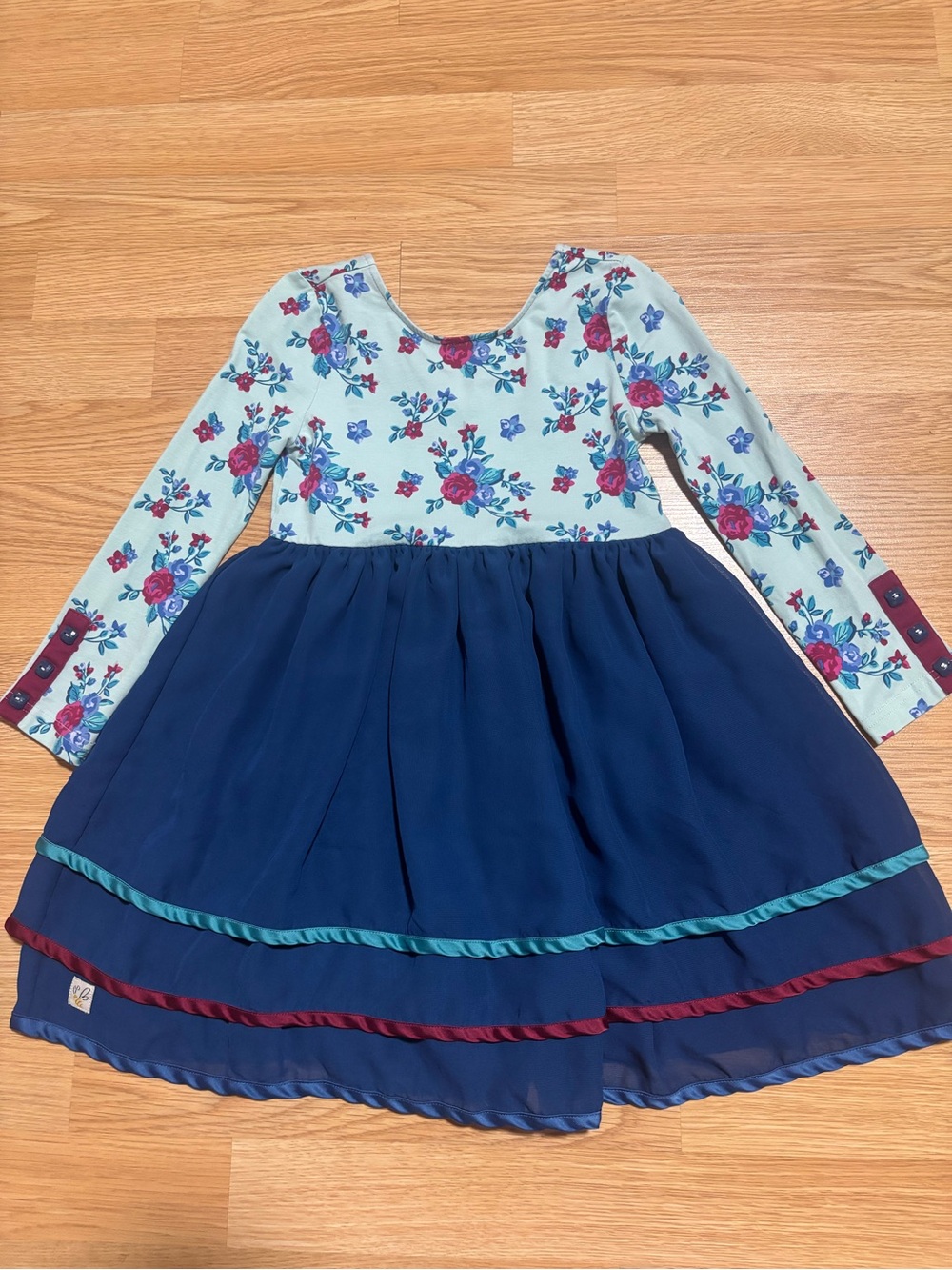“Wildflower” dress size 6 in great condition